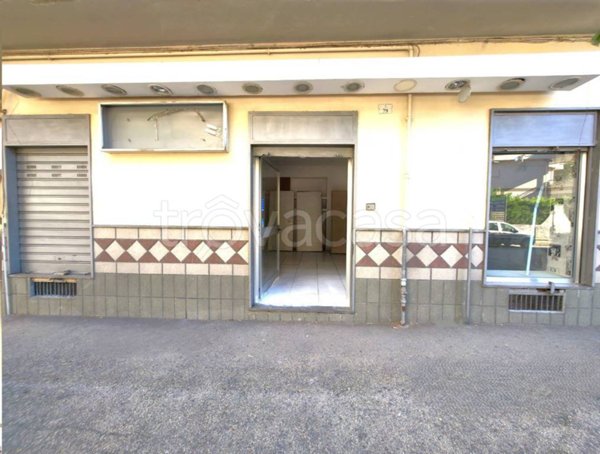 negozio in affitto ad Afragola