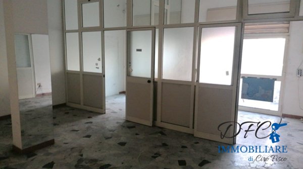 locale commerciale in affitto ad Afragola