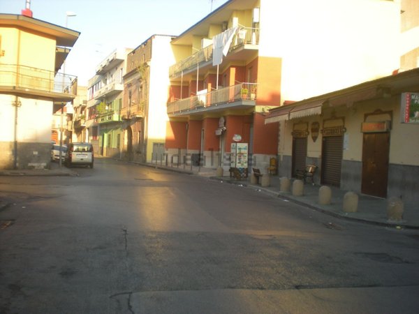 locale commerciale in affitto ad Afragola
