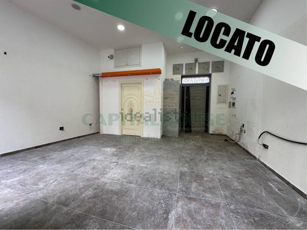 locale commerciale in affitto ad Afragola