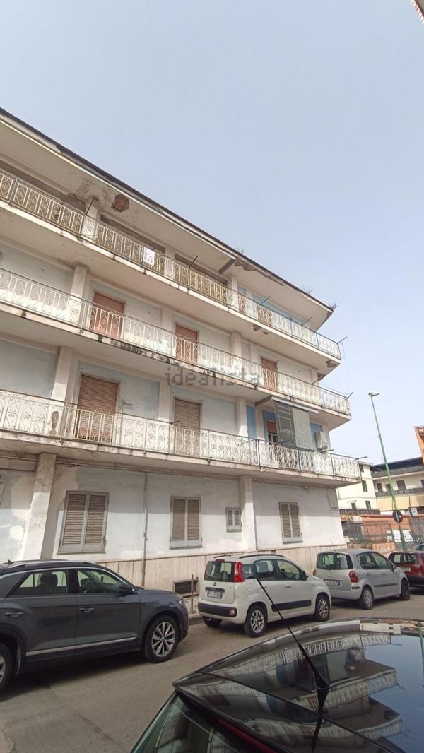 locale commerciale in affitto ad Afragola