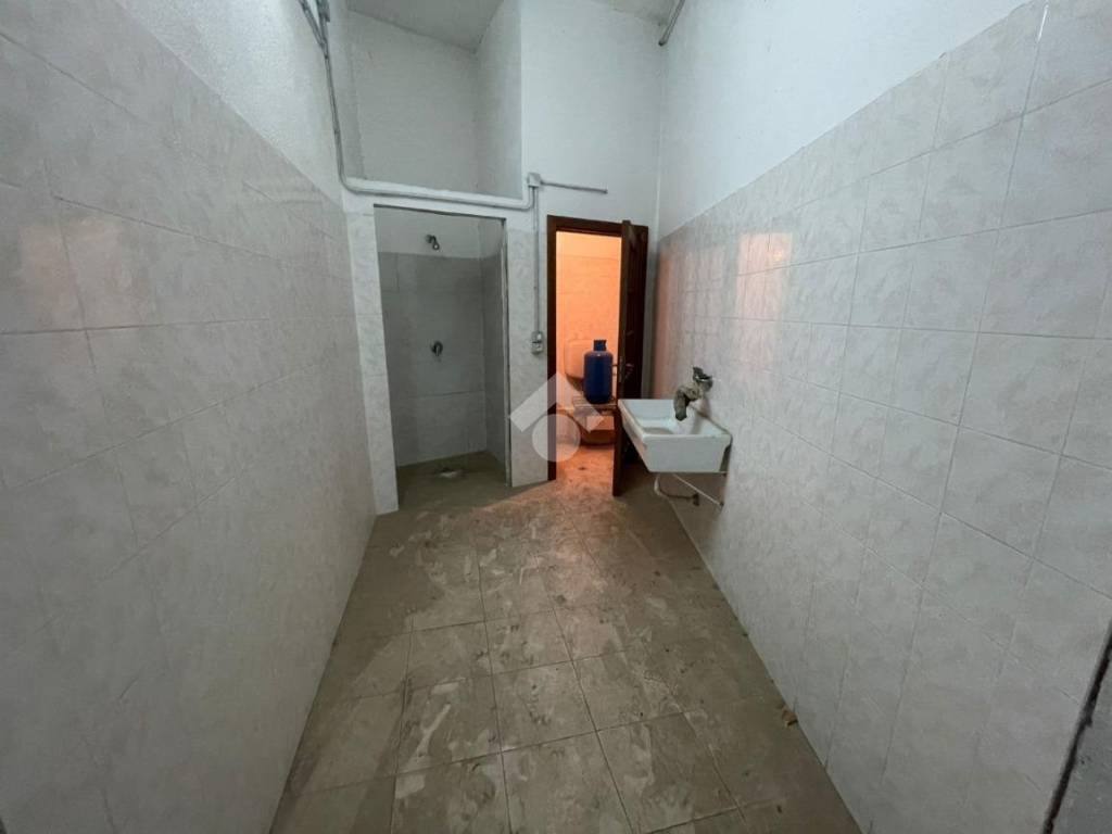 locale commerciale in affitto ad Afragola