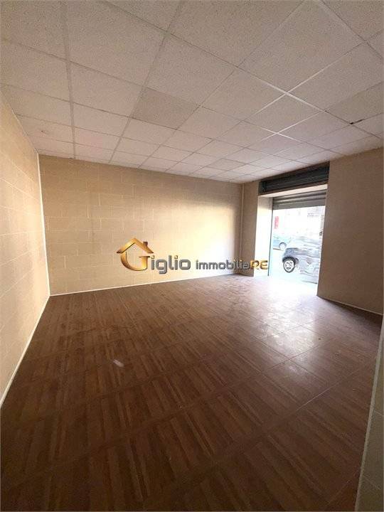 negozio in affitto ad Afragola