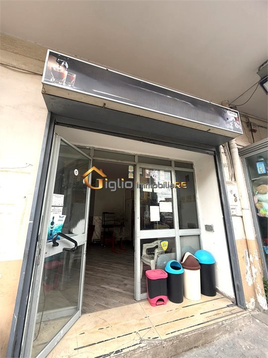 locale commerciale in affitto ad Afragola