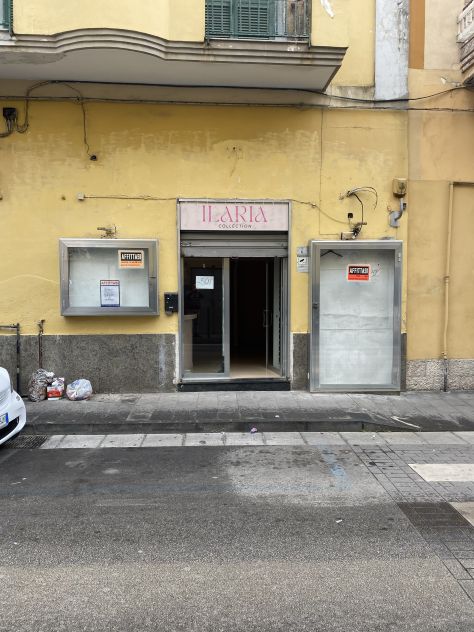 locale commerciale in affitto ad Afragola
