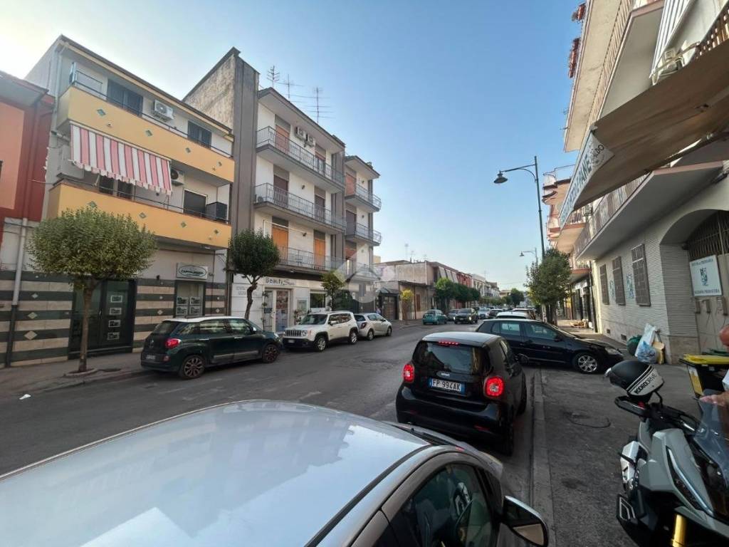 negozio in affitto ad Afragola in zona Centro Città