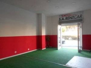 negozio in affitto ad Afragola in zona Centro Città