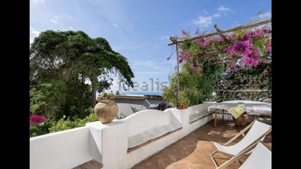 casa indipendente in affitto ad Anacapri