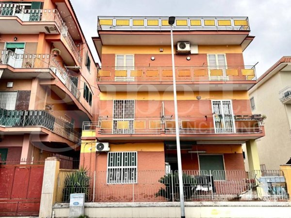 appartamento in affitto ad Arzano