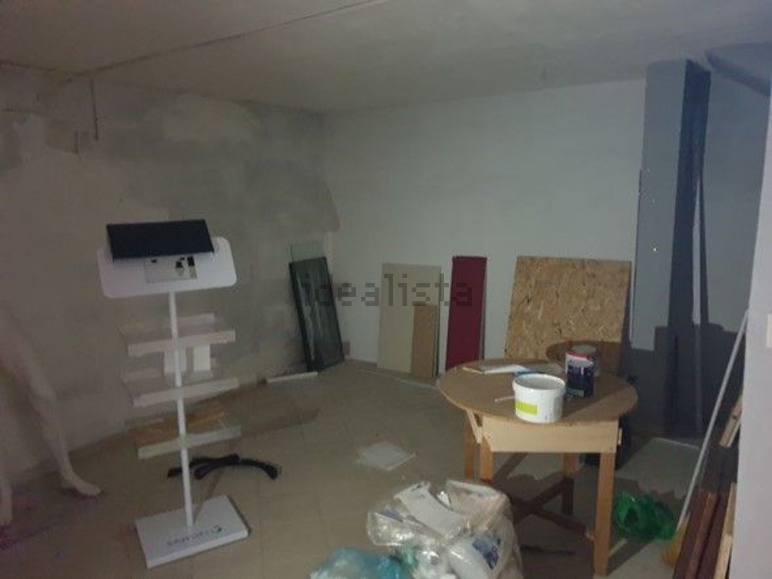 negozio in affitto ad Arzano