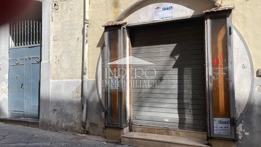 negozio in affitto a Bacoli