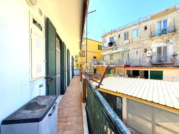 appartamento in affitto a Bacoli in zona Torregaveta
