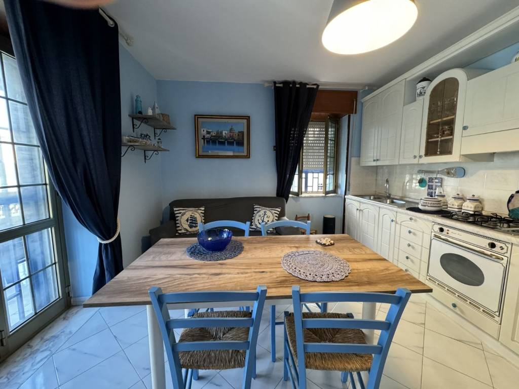 appartamento in affitto a Bacoli