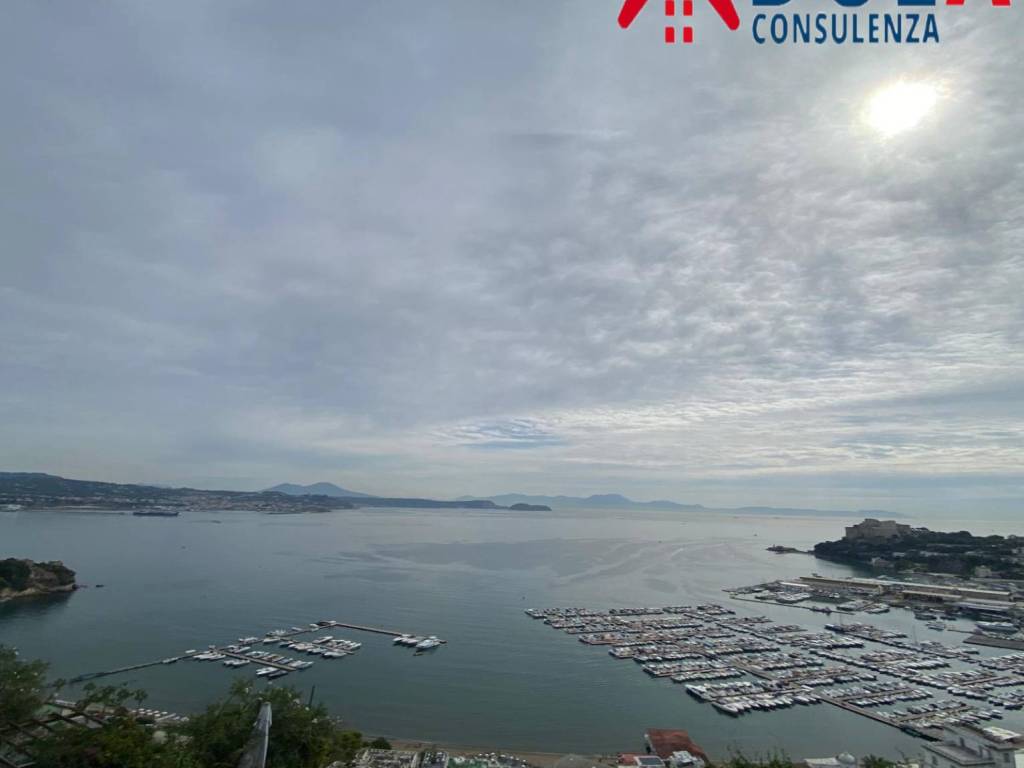 appartamento in affitto a Bacoli in zona Baia
