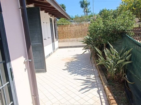 appartamento in affitto a Bacoli in zona Scalandrone