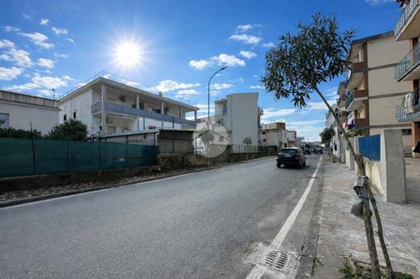 appartamento in affitto a Bacoli