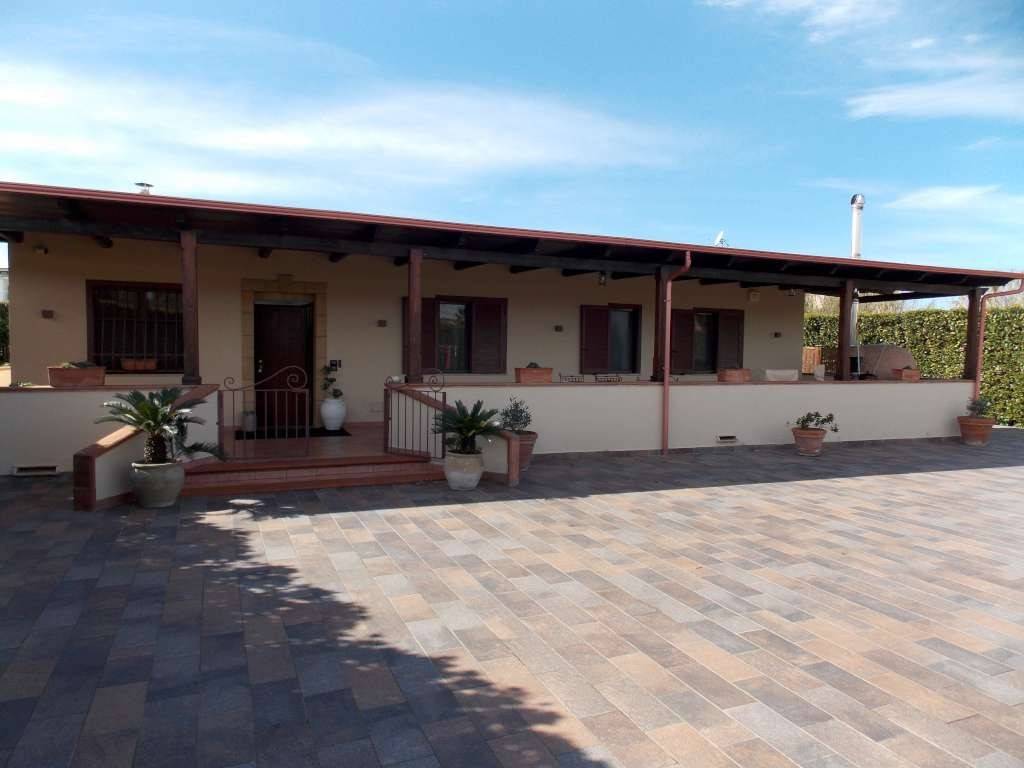 casa indipendente in affitto a Bacoli