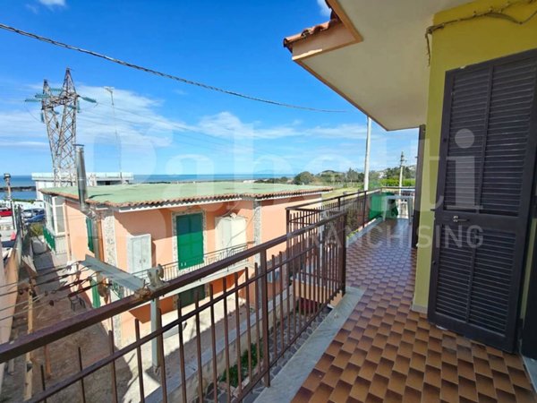 appartamento in affitto a Bacoli in zona Fusaro