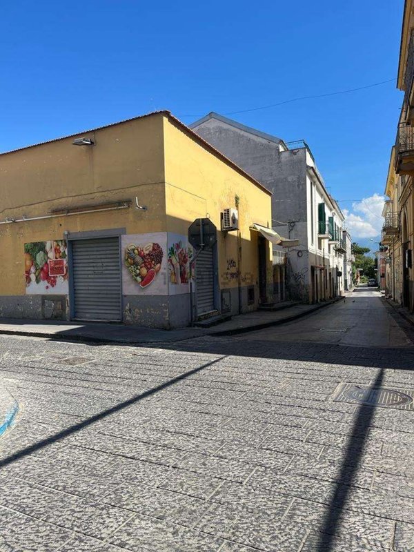 locale commerciale in affitto a Boscoreale