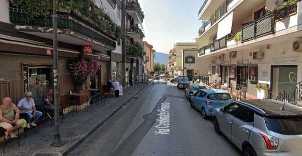 locale commerciale in affitto a Boscotrecase