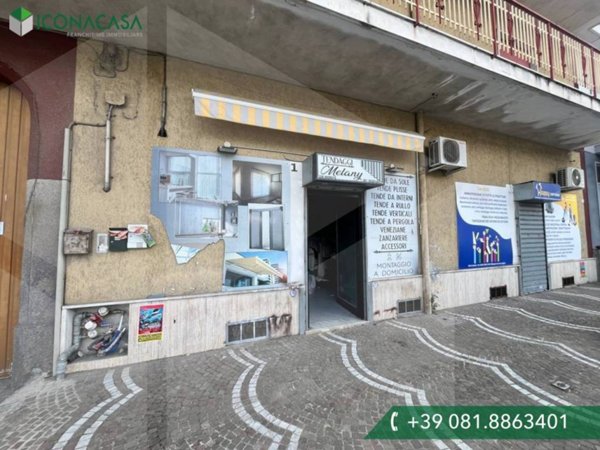 negozio in affitto a Brusciano