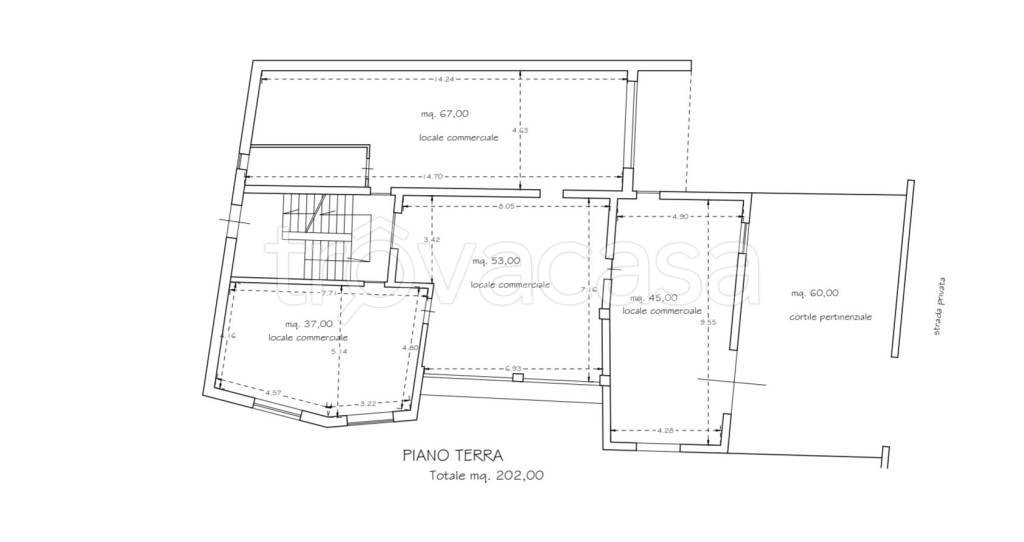 negozio in affitto a Brusciano in zona De Ruggiero