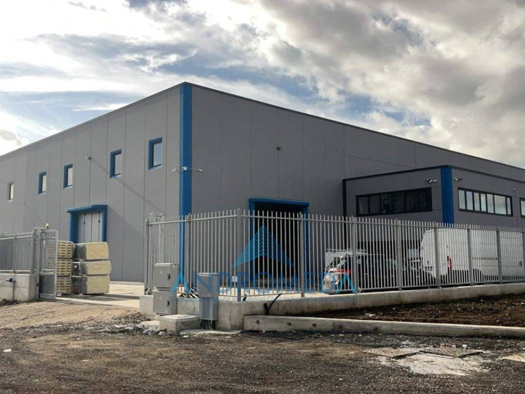 capannone in affitto a Caivano in zona Pascarola