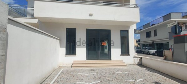 ufficio in affitto a Caivano