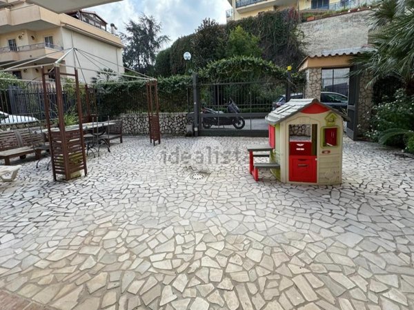 casa indipendente in affitto a Calvizzano