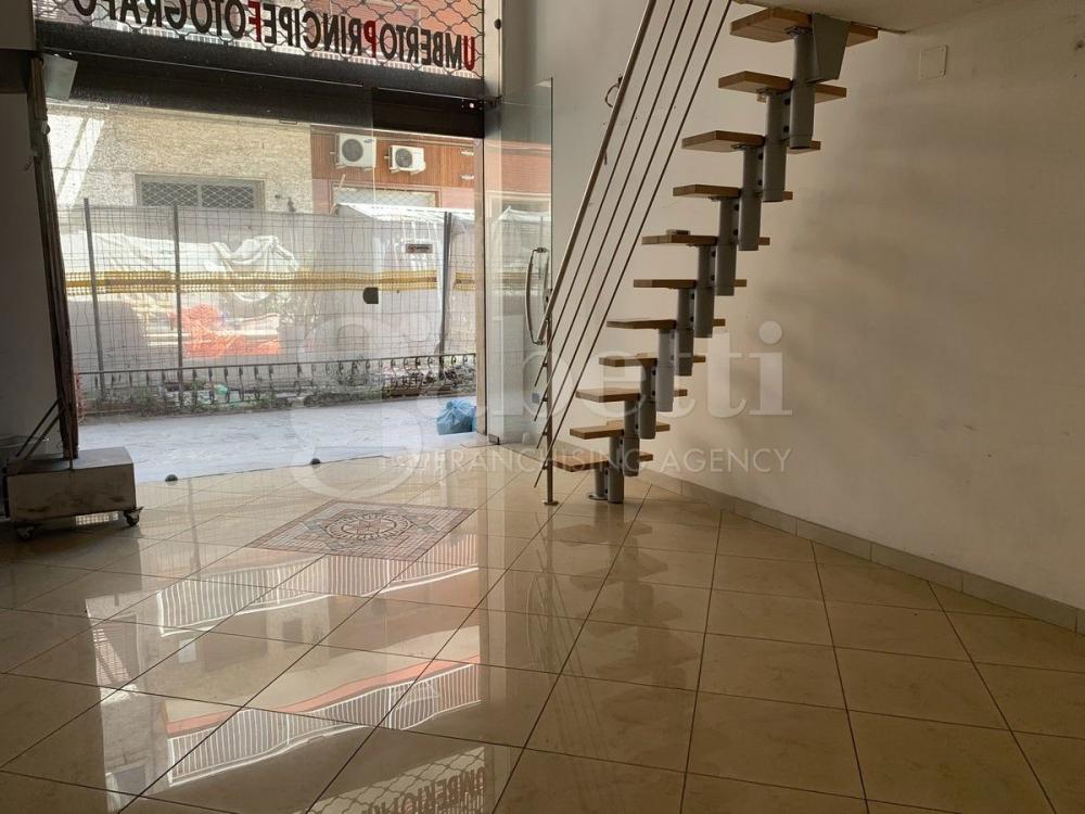 locale commerciale in affitto a Calvizzano