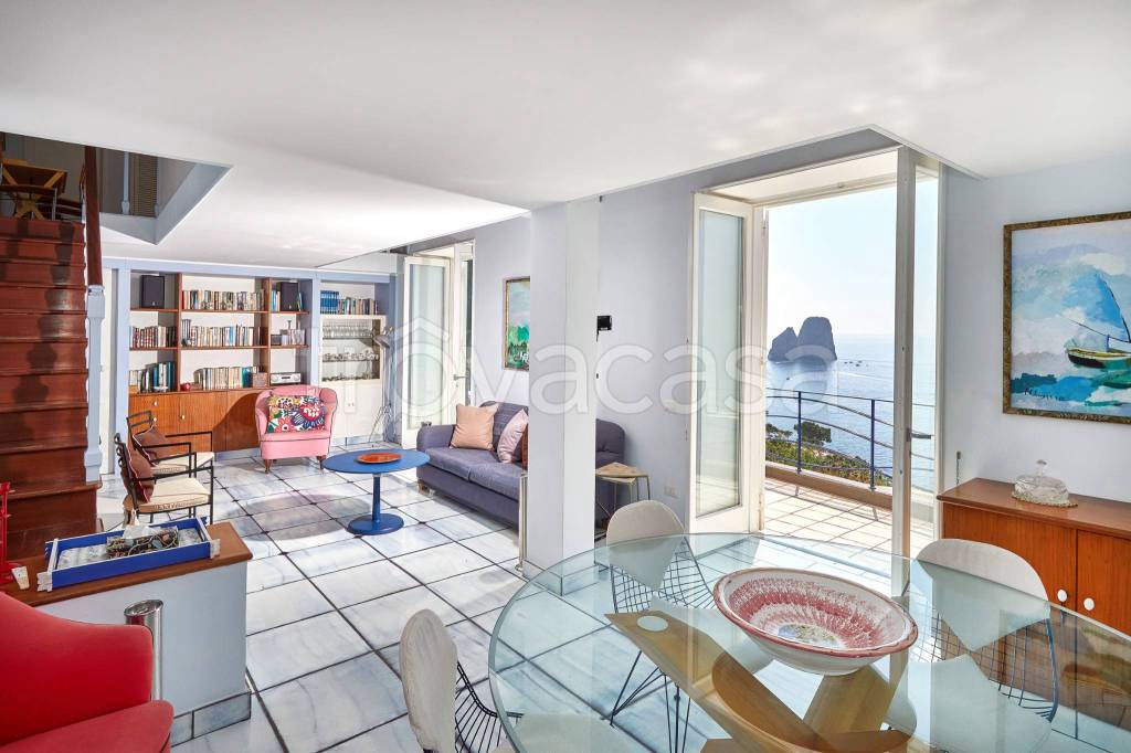 appartamento in affitto a Capri in zona Marina Piccola
