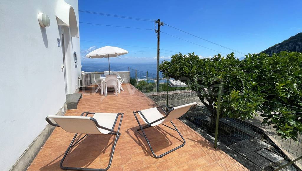 appartamento in affitto a Capri in zona Marina Grande