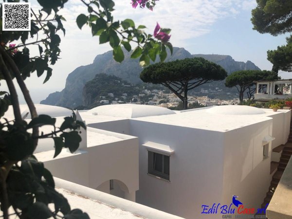 casa indipendente in affitto a Capri
