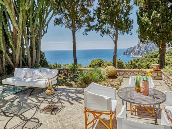 casa indipendente in affitto a Capri