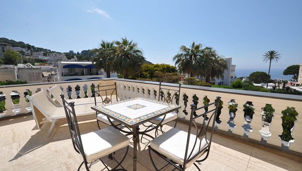 casa indipendente in affitto a Capri