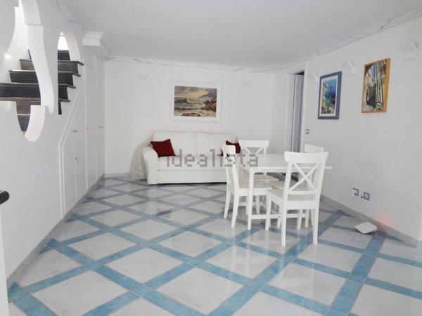 appartamento in affitto a Capri