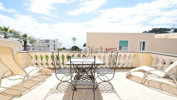 appartamento in affitto a Capri