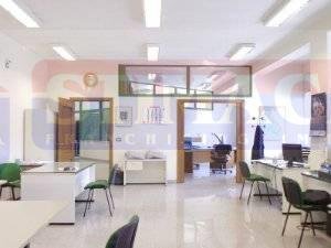 ufficio in affitto a Cardito