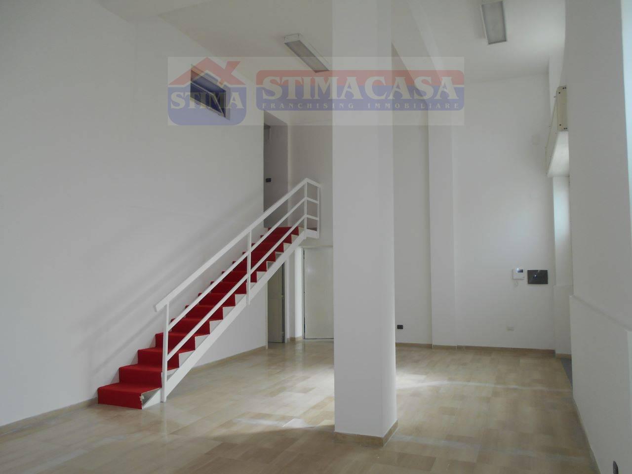 ufficio in affitto a Cardito