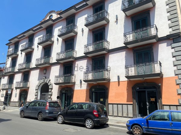 locale commerciale in affitto a Casalnuovo di Napoli