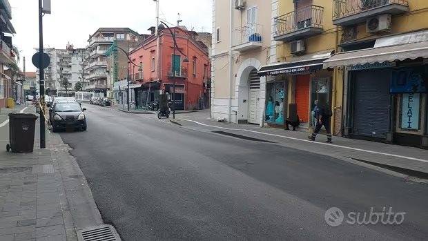 locale commerciale in affitto a Casalnuovo di Napoli