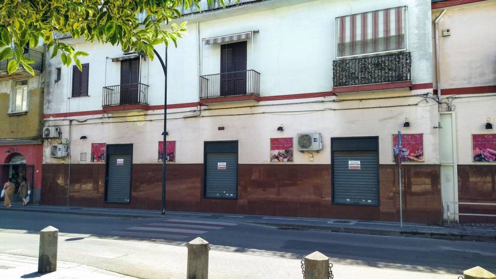 negozio in affitto a Casalnuovo di Napoli