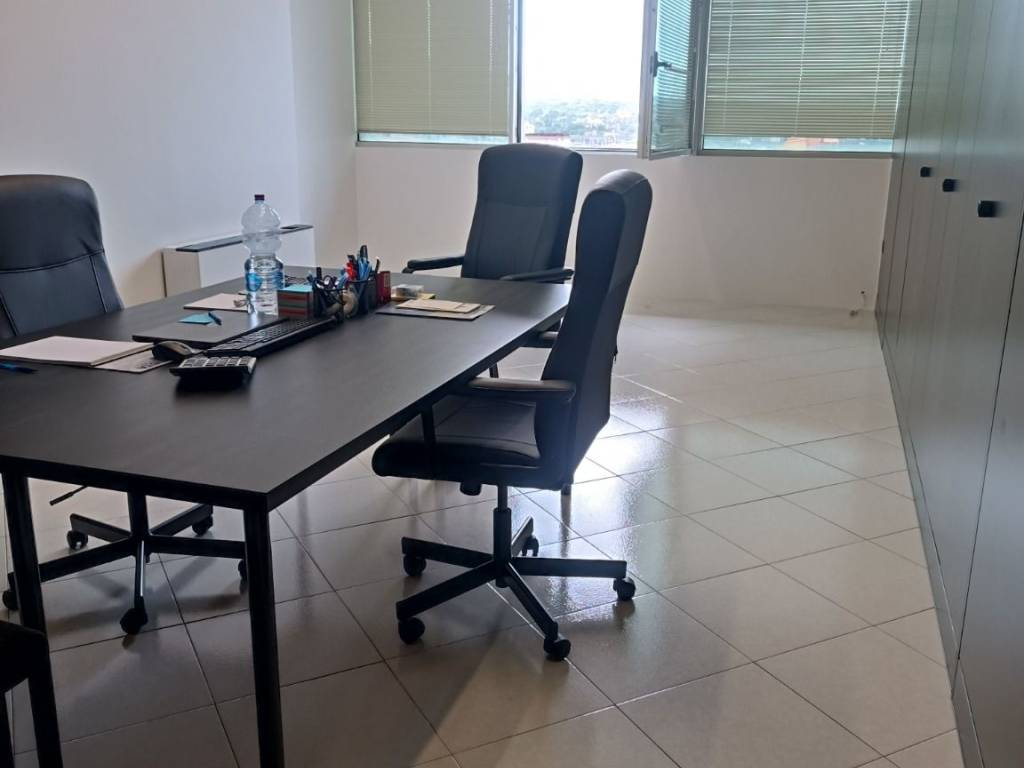 ufficio in affitto a Casalnuovo di Napoli