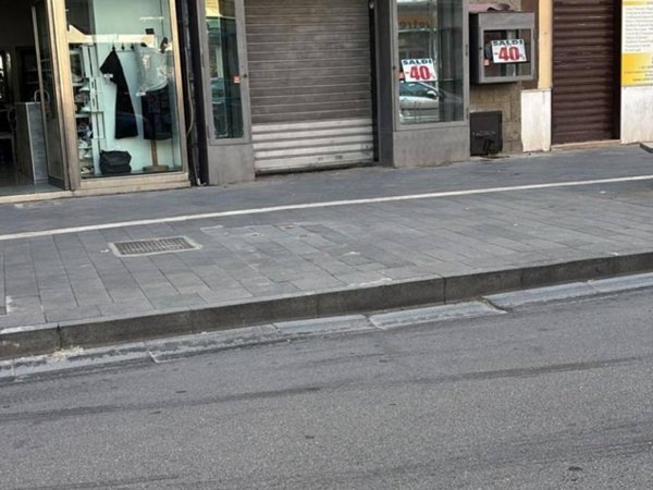 negozio in affitto a Casalnuovo di Napoli