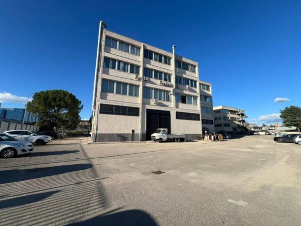 ufficio in affitto a Casalnuovo di Napoli