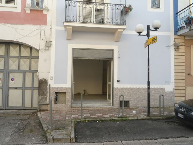 locale commerciale in affitto a Casalnuovo di Napoli