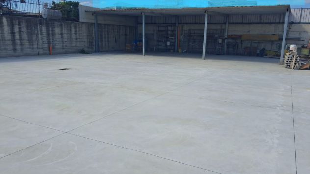 locale commerciale in affitto a Casalnuovo di Napoli