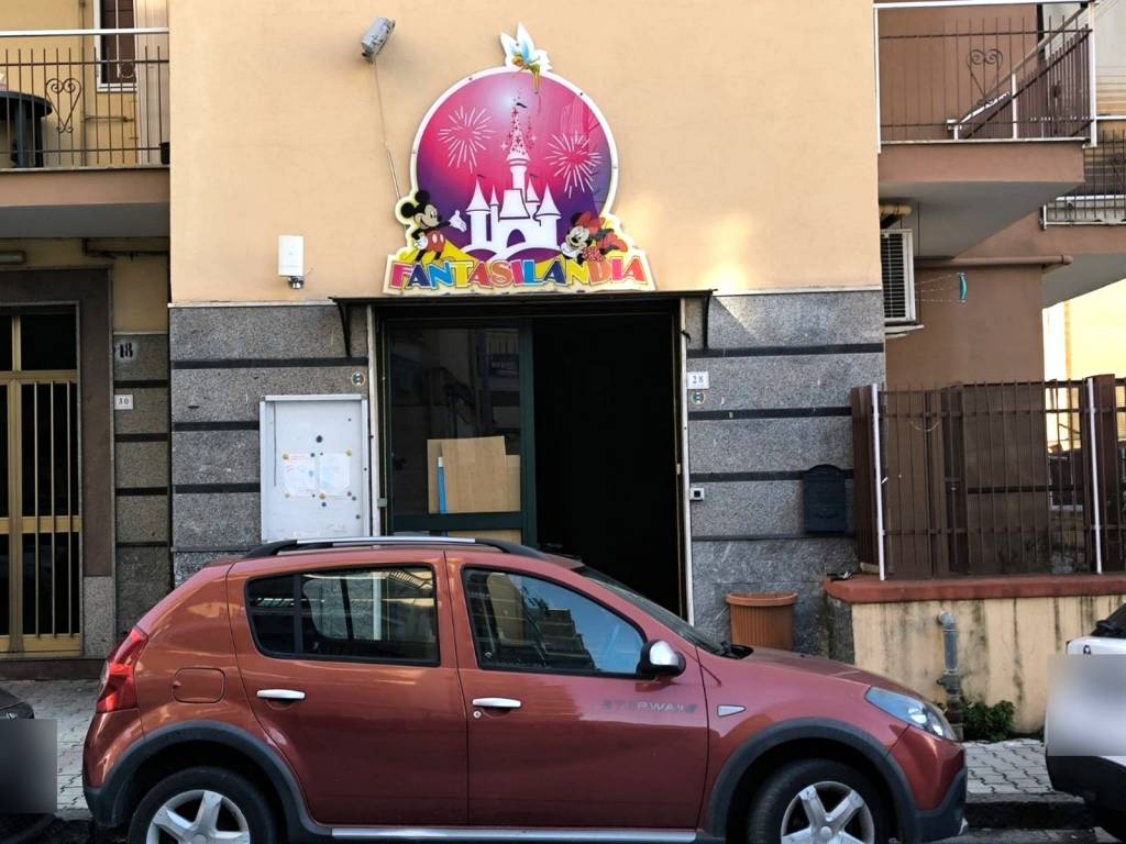 negozio in affitto a Casalnuovo di Napoli