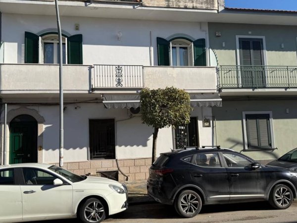 negozio in affitto a Casalnuovo di Napoli