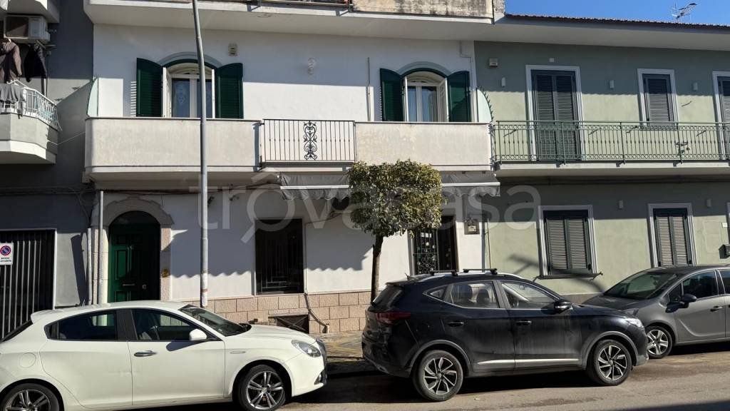 negozio in affitto a Casalnuovo di Napoli
